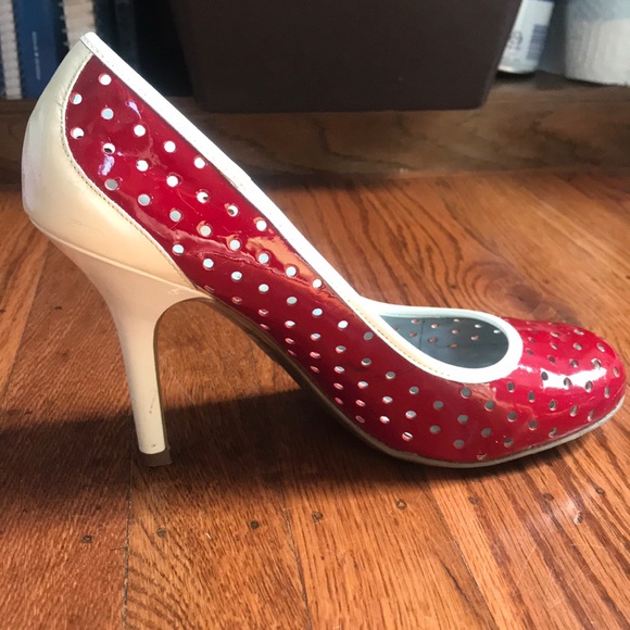Jessica Simpson red and white heels size 7.5 - Picture 4 of 5